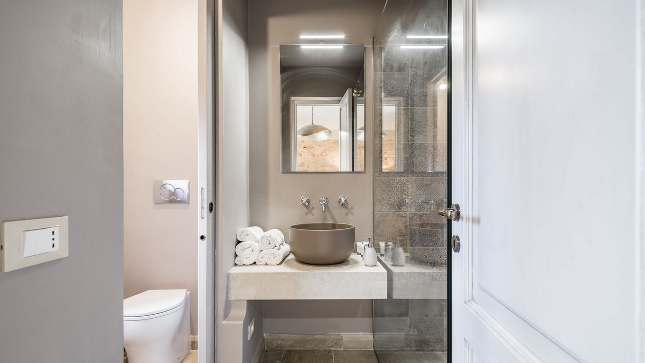 Photo of Bathroom in Noto