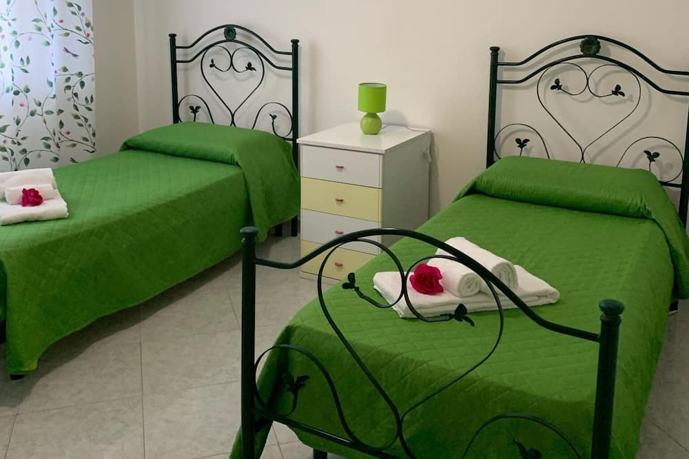 Photo of Bedroom in Patti