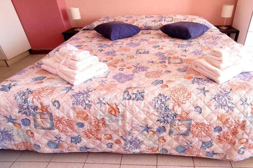 Photo of Bedroom in Chianchitta-Trappitello