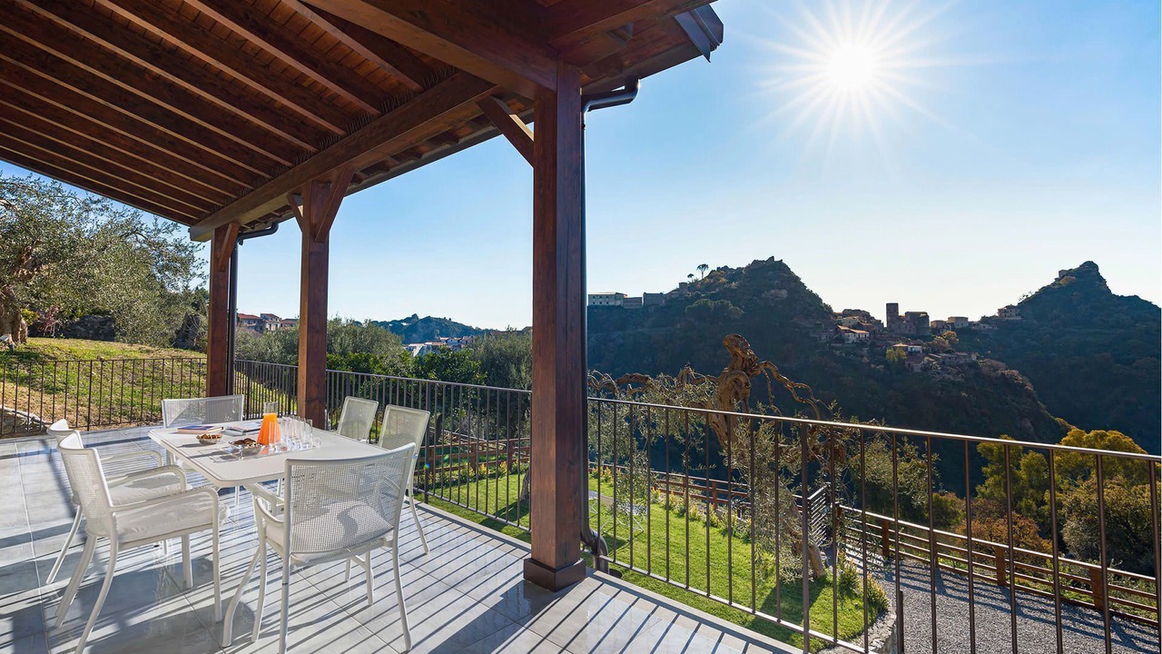 Photo of Patio Balcony in Savoca