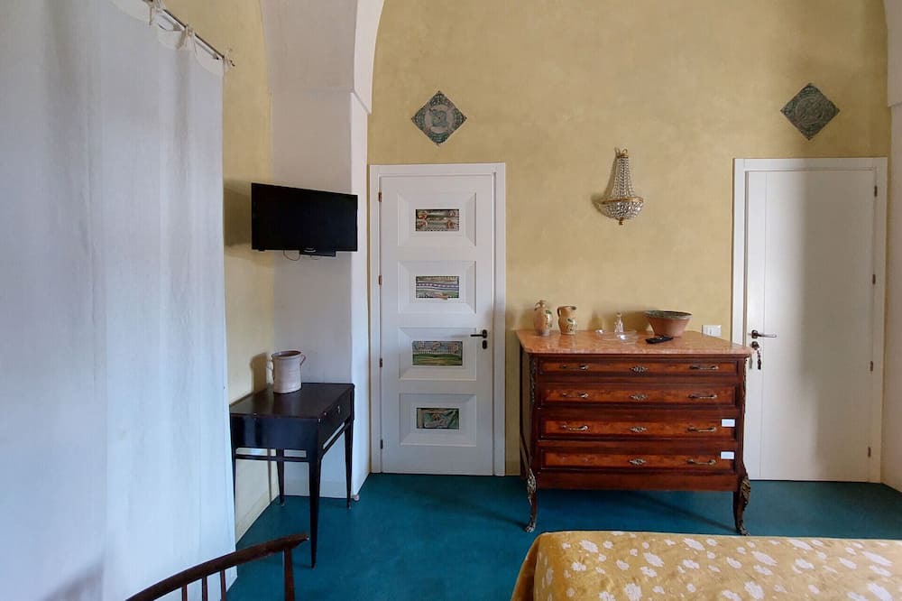 Photo of Bedroom in Scauri Siculo