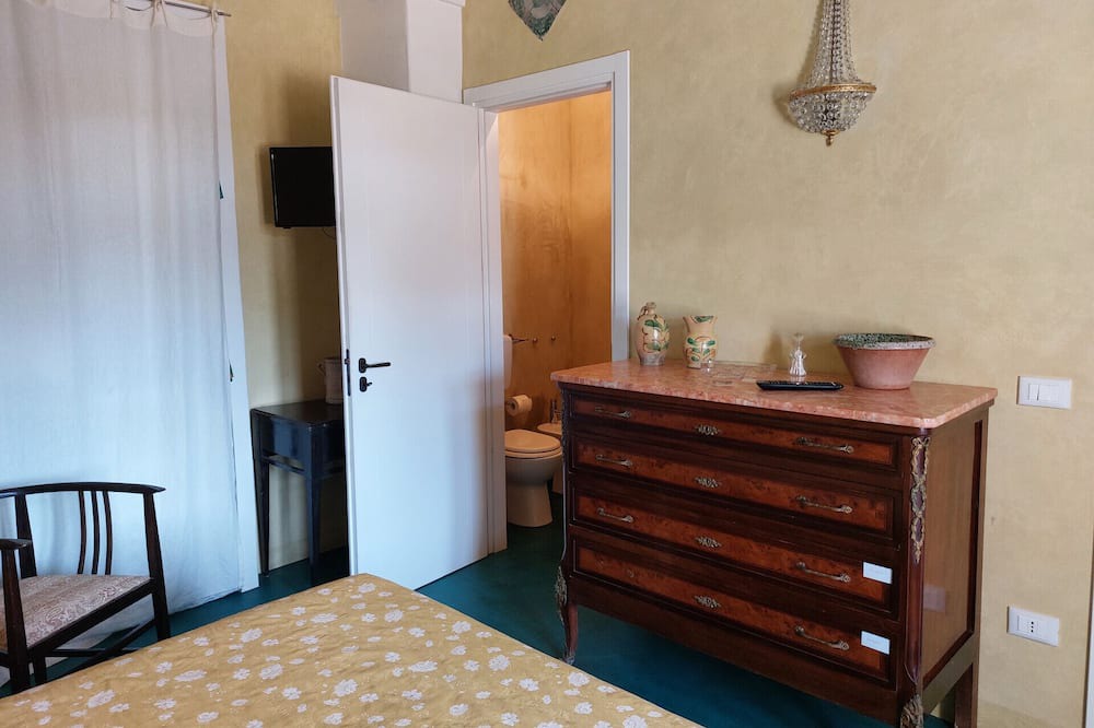 Photo of Bedroom in Scauri Siculo