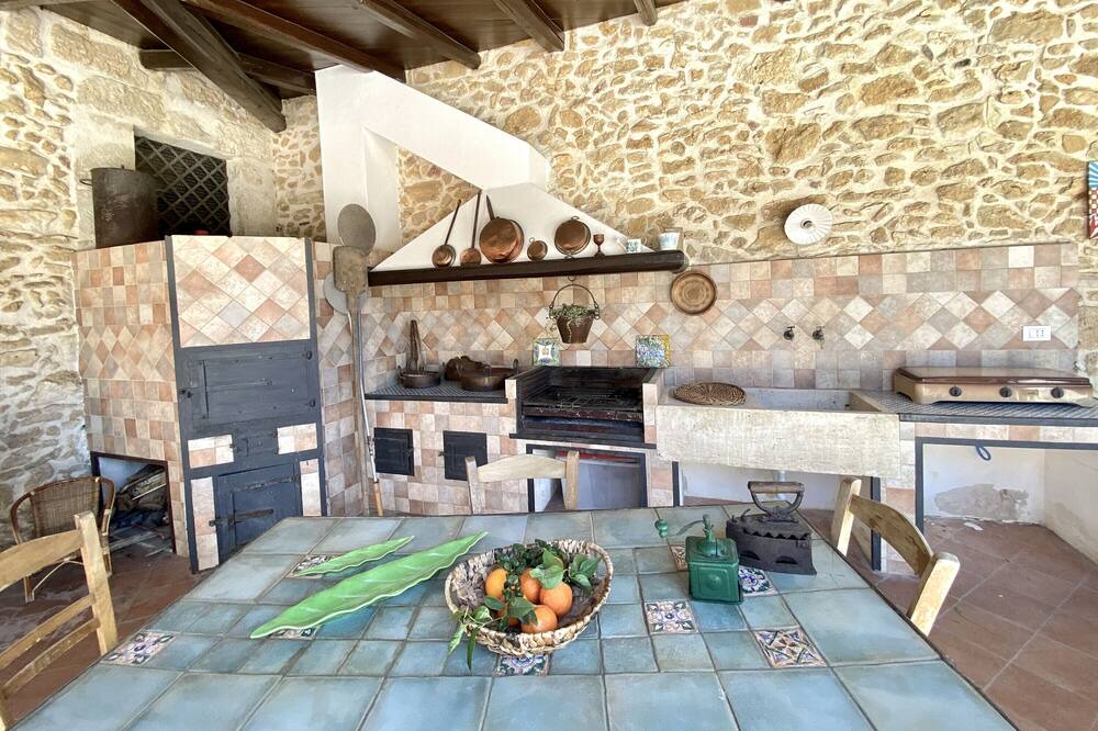 Photo of Outdoor in Alcamo