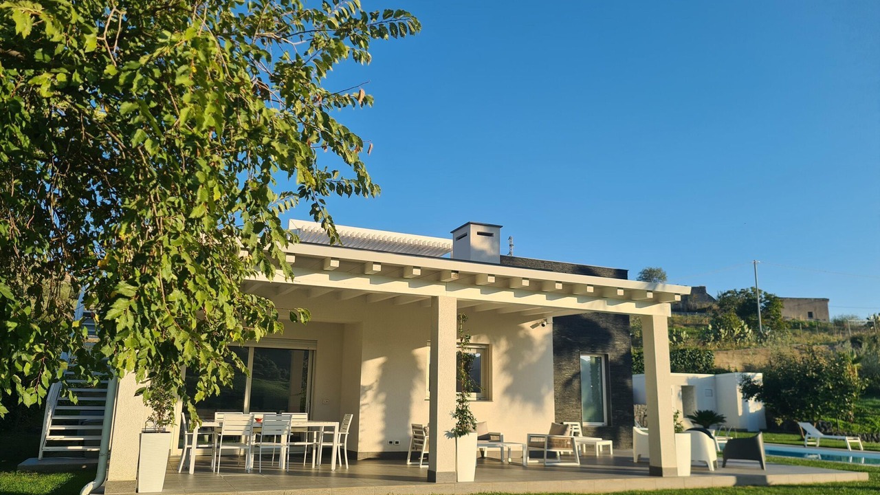 Photo of Outdoor in Leonforte