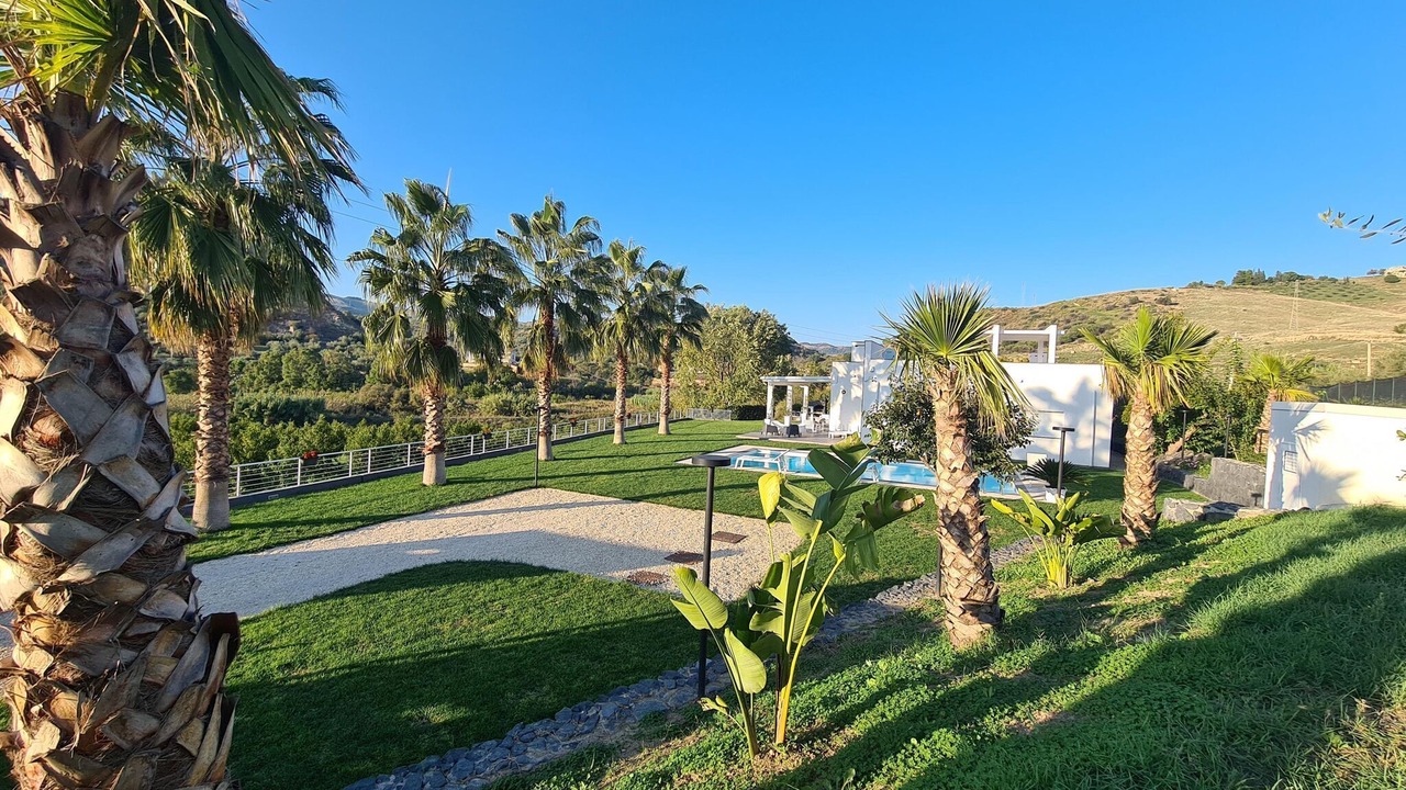 Photo of Outdoor in Leonforte