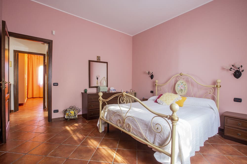 Photo of Bedroom in San Piero Patti