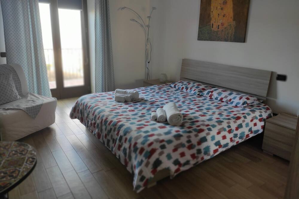 Photo of Bedroom in Milo