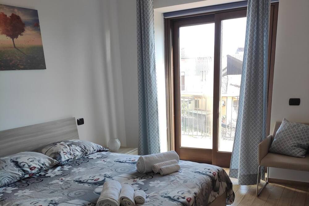 Photo of Bedroom in Milo