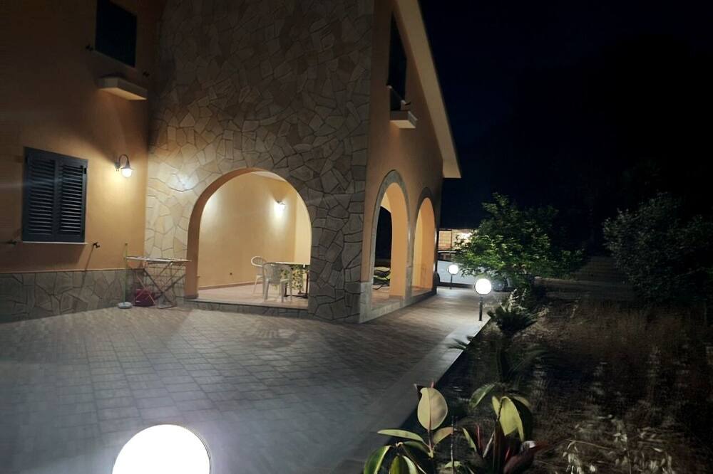 Photo of Outdoor in Montallegro