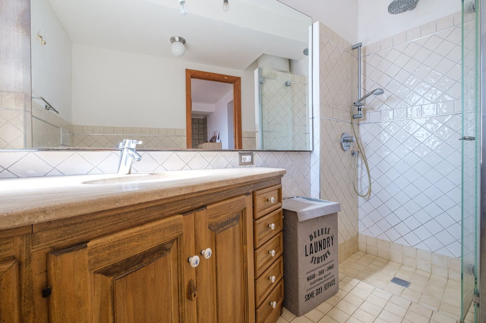 Photo of Bathroom in Canneto