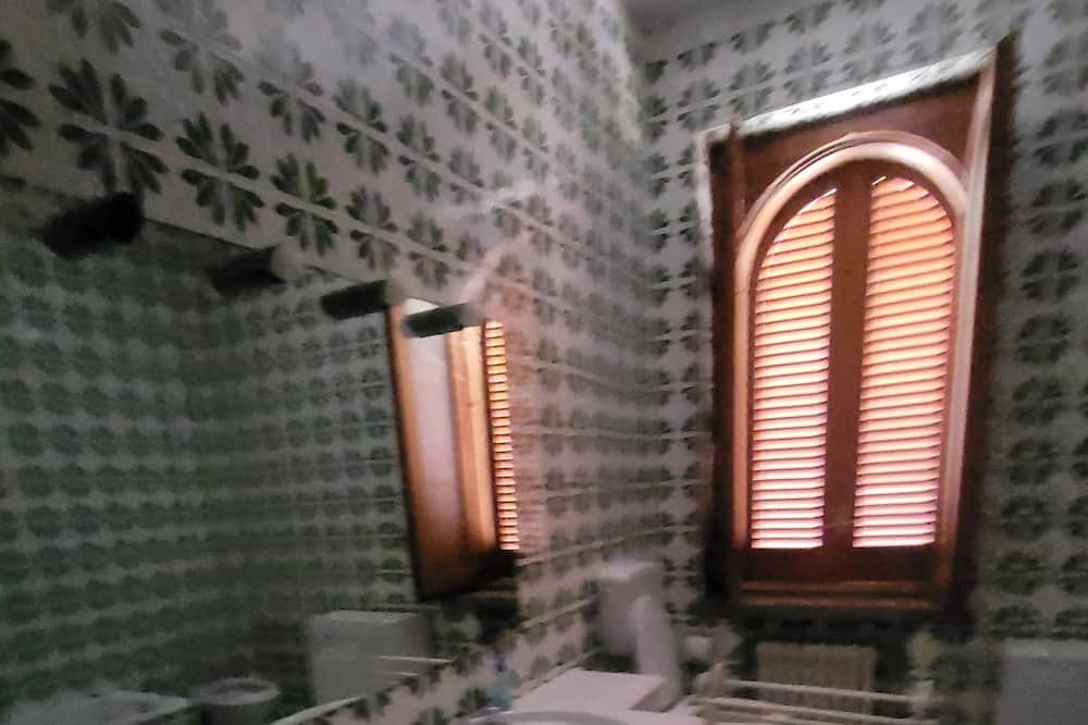 Photo of Bathroom in Torre Archirafi