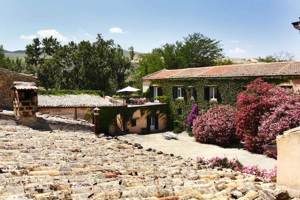 Photo of Outdoor in Corleone