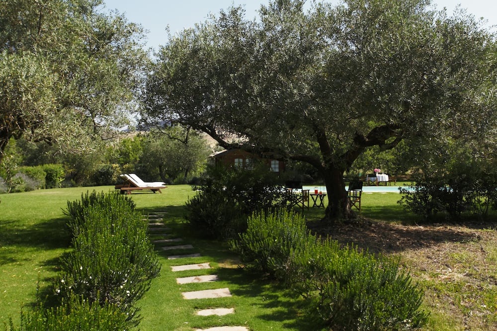Photo of Outdoor in Corleone