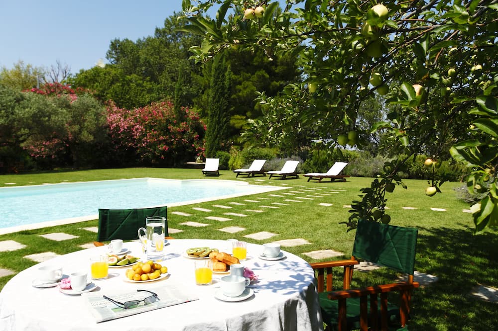 Photo of Outdoor in Corleone