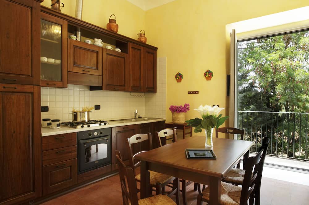 Photo of Kitchen in Corleone