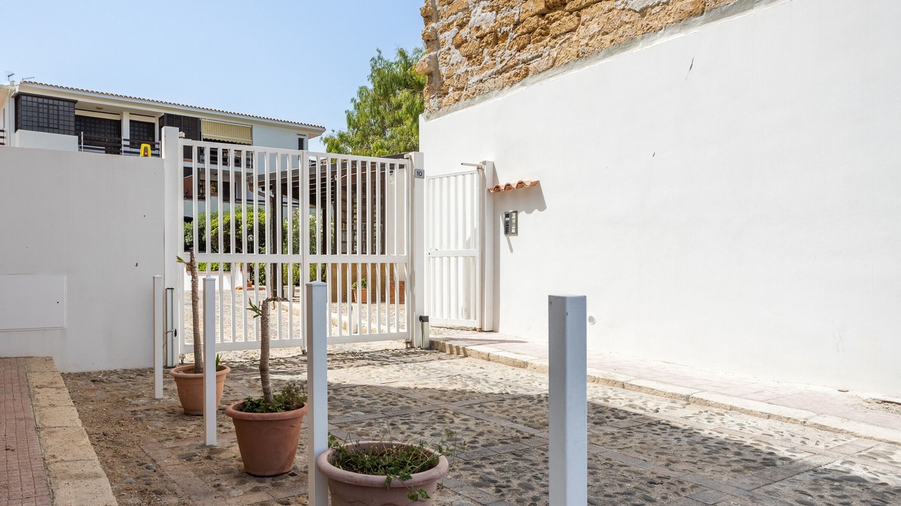 Photo of Outdoor in Aspra