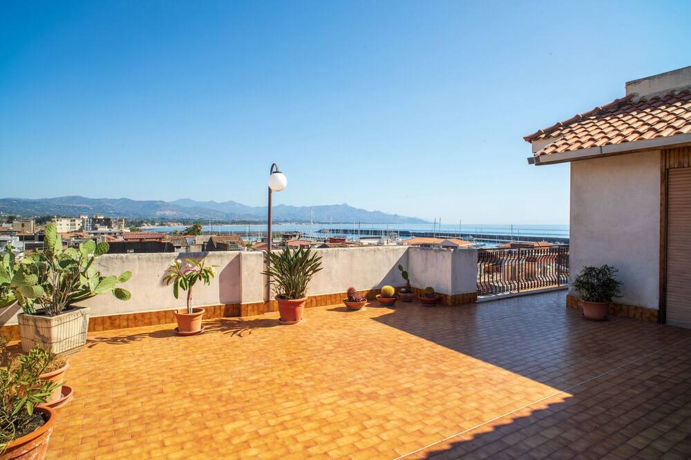 Photo of Patio Balcony in Riposto