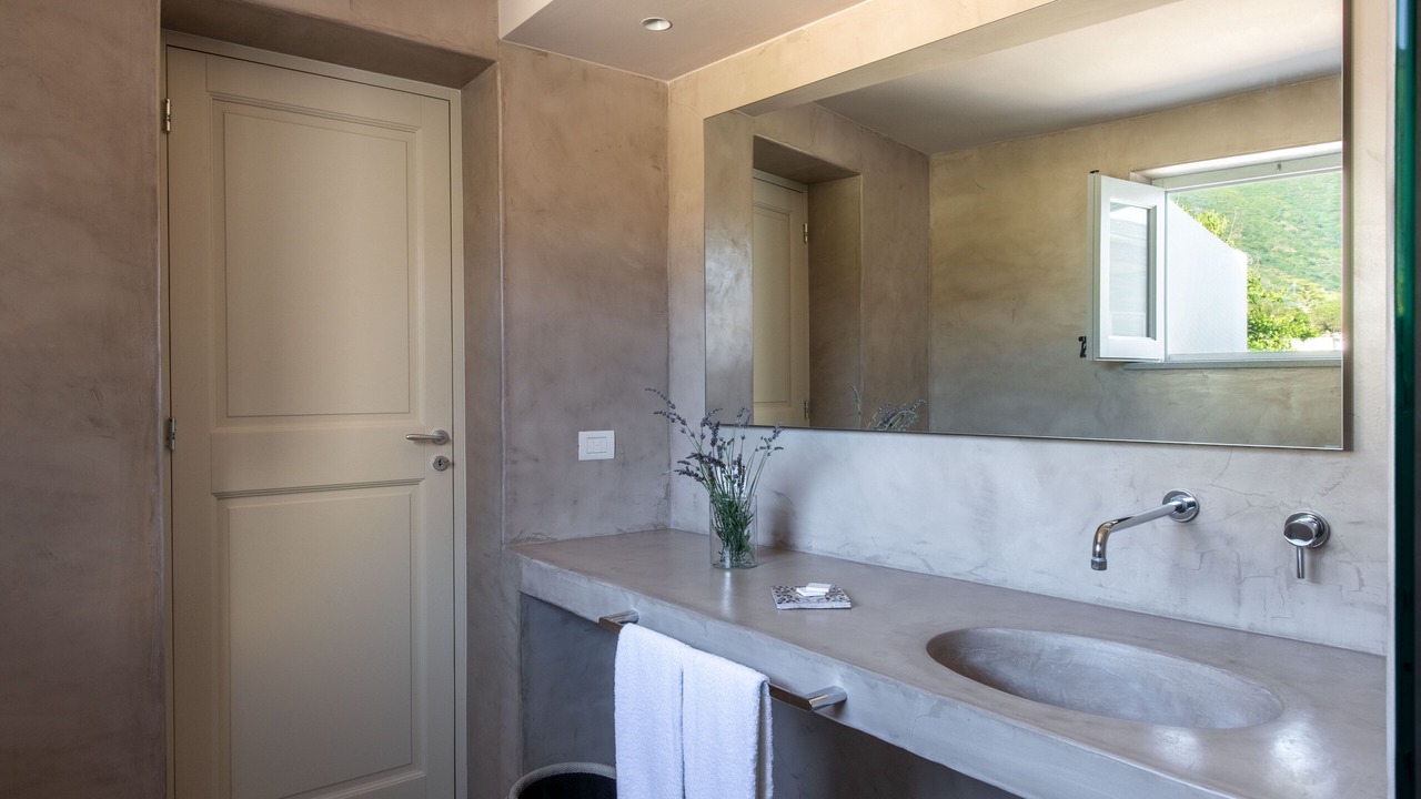 Photo of Bathroom in Malfa