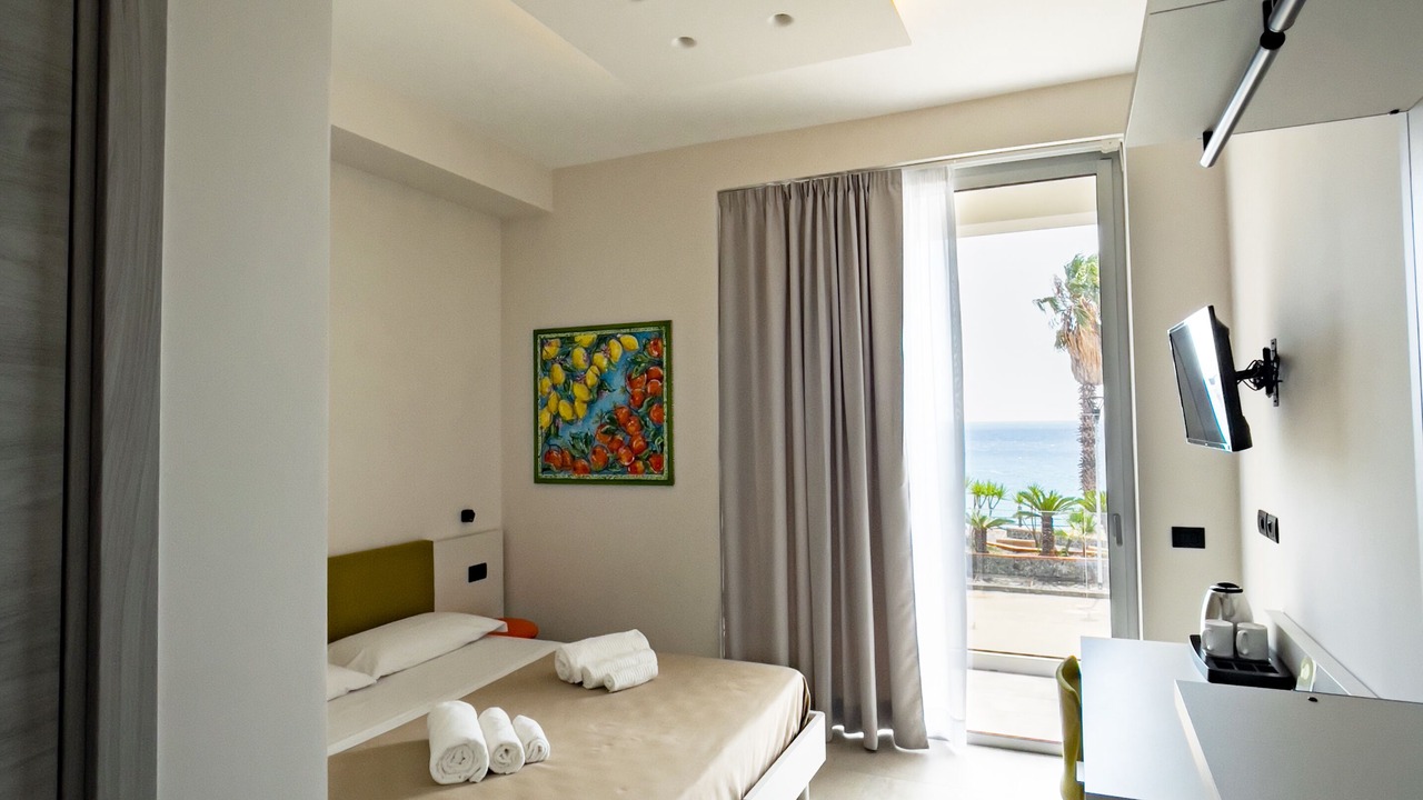 Photo of Bedroom in Ali Terme
