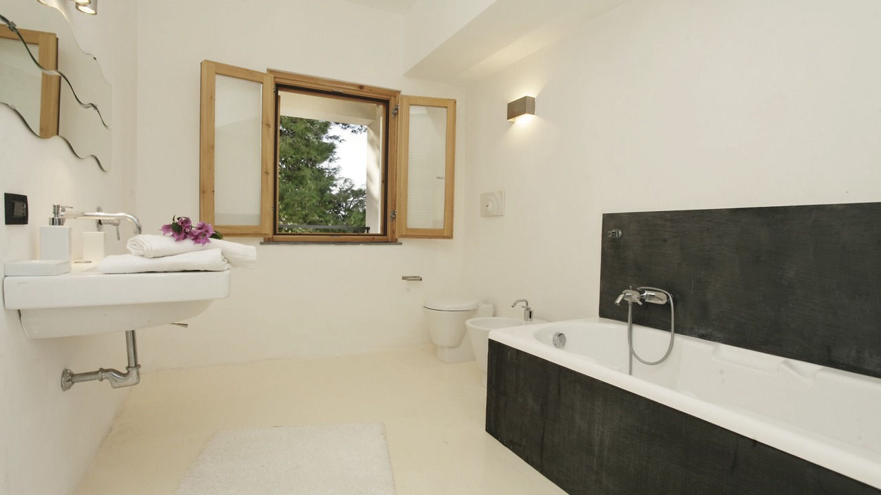 Photo of Others in Torre Colonna-sperone