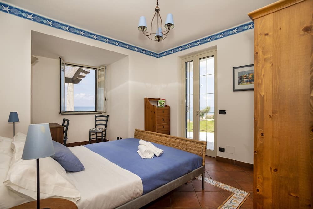 Photo of Bedroom in Santo Stefano di Camastra