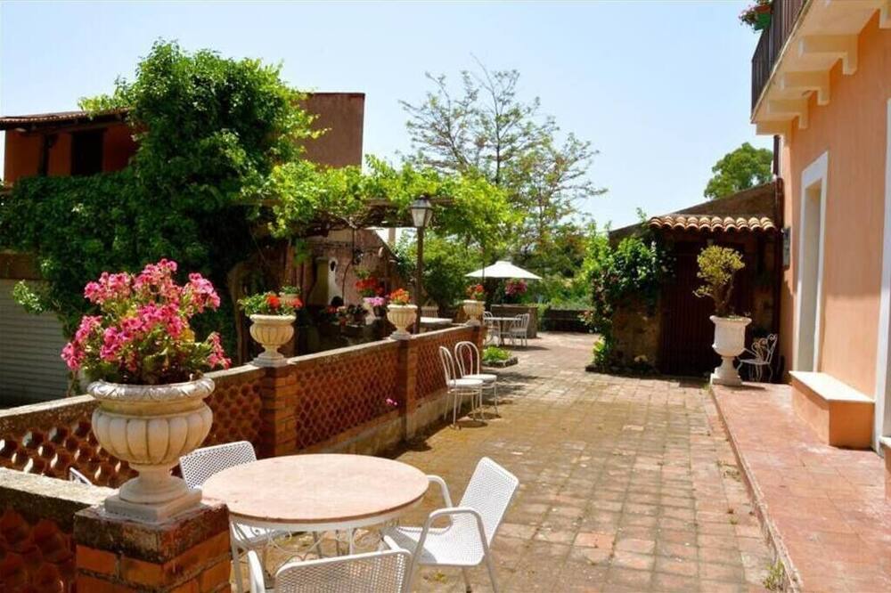 Photo of Patio Balcony in Viagrande