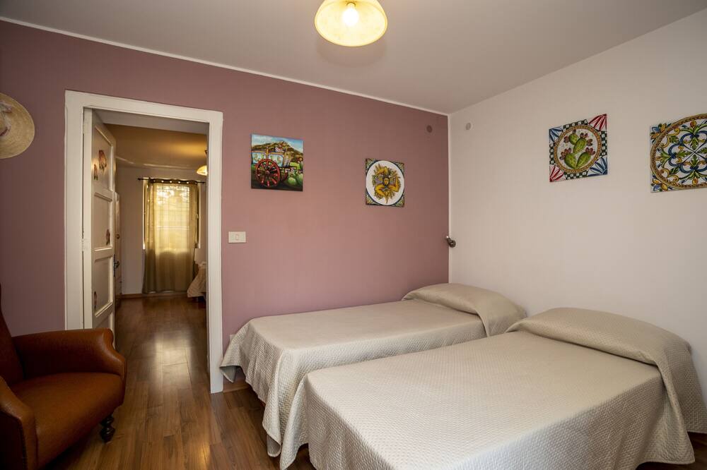 Photo of Bedroom in Naso