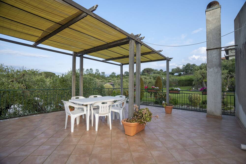 Photo of Outdoor in Naso