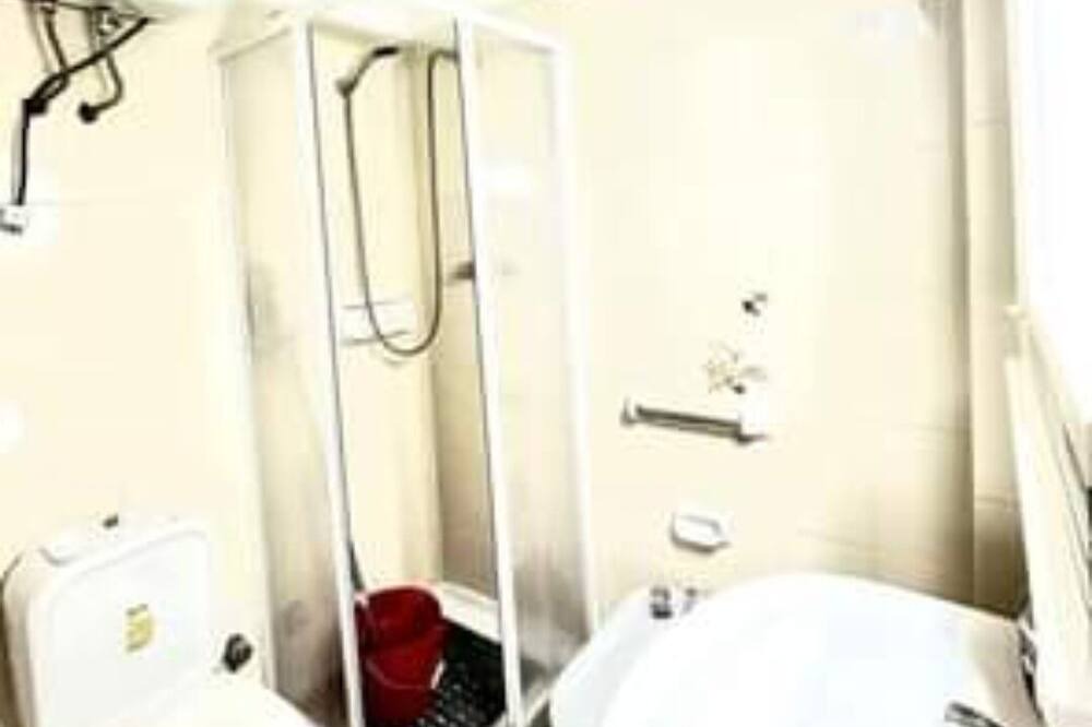 Photo of Bathroom in Chianchitta-Pallio