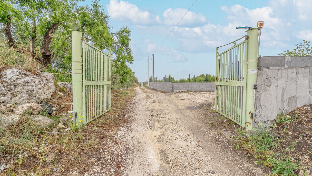 Photo of Outdoor in Melilli