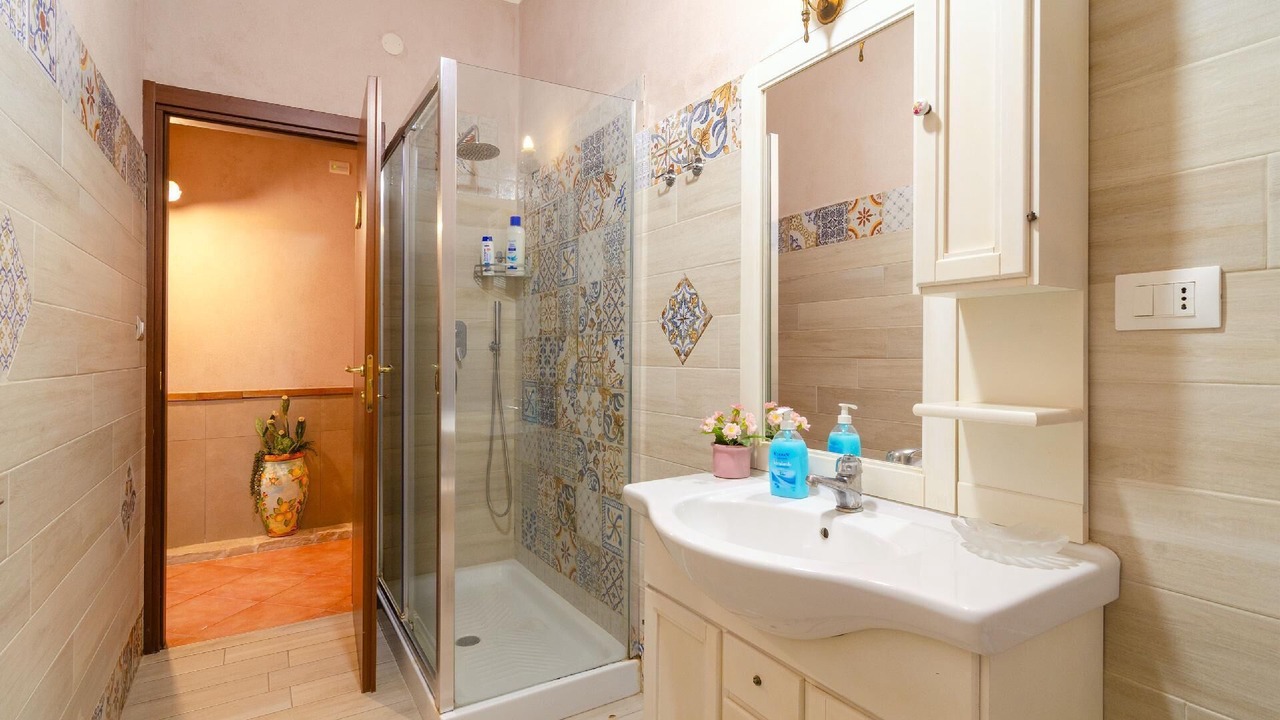 Photo of Bathroom in Giarre