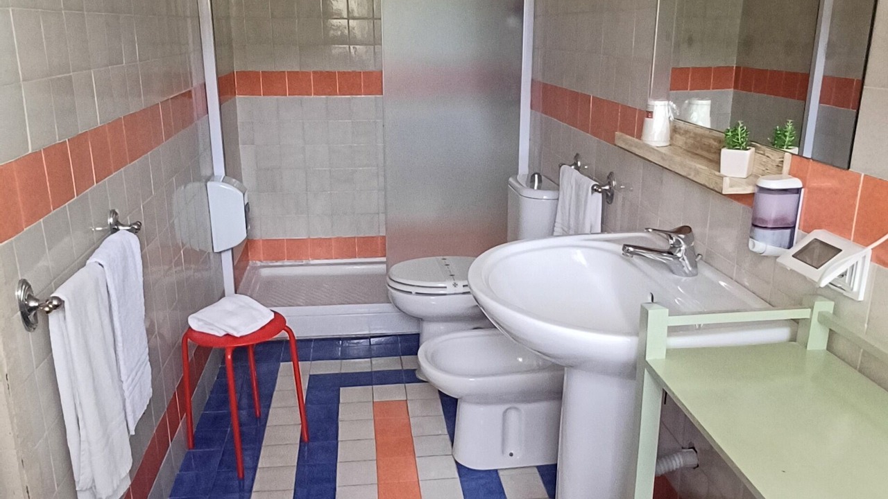 Photo of Bathroom in Mitogio