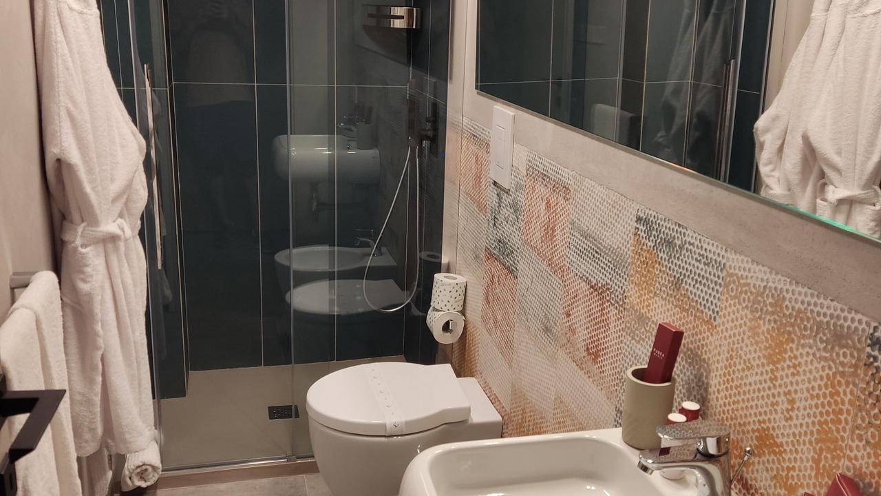 Photo of Bathroom in Favara
