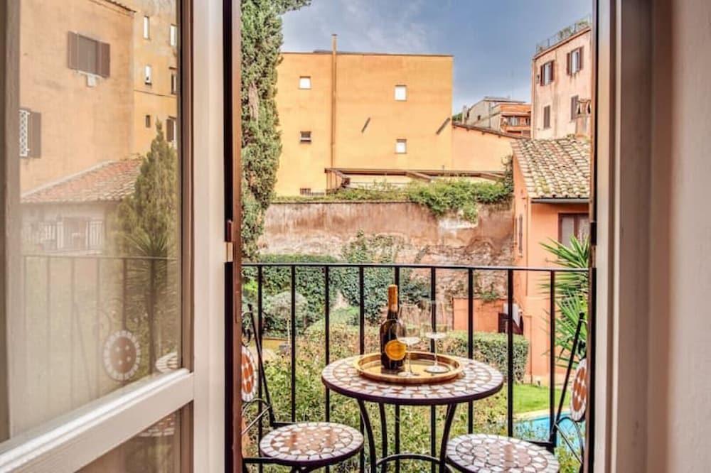 Photo of Outdoor in Trastevere