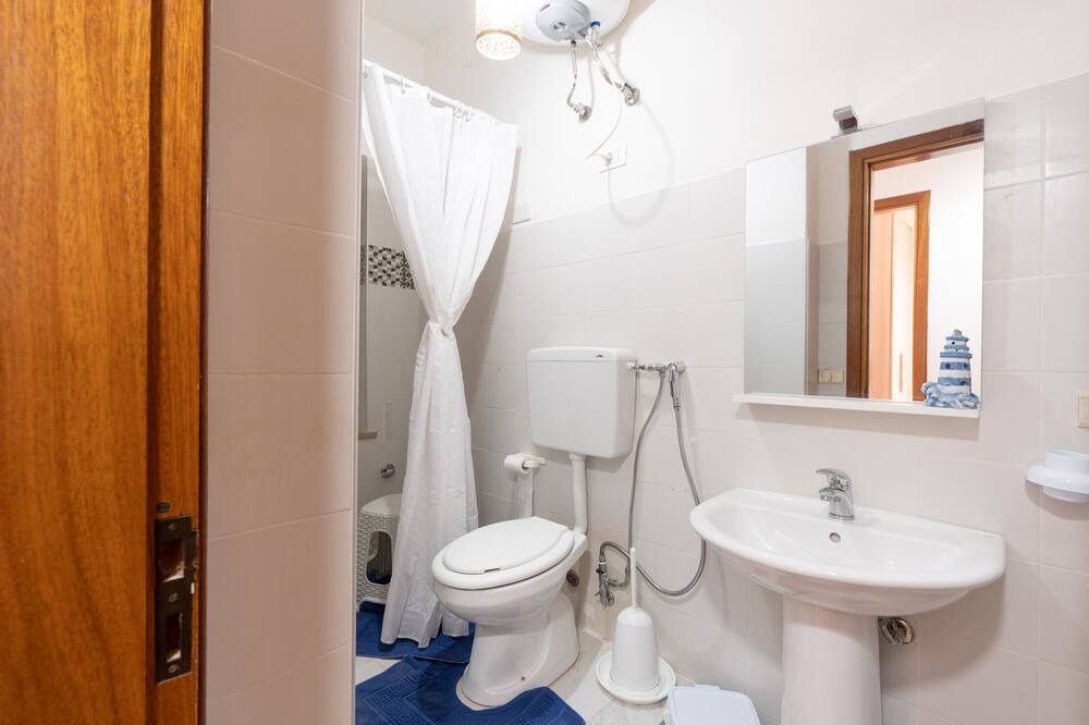 Photo of Bathroom in Partanna