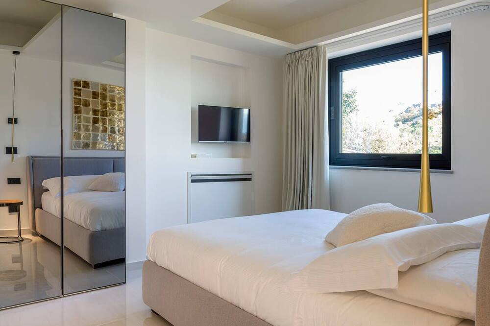 Photo of Bedroom in Savoca