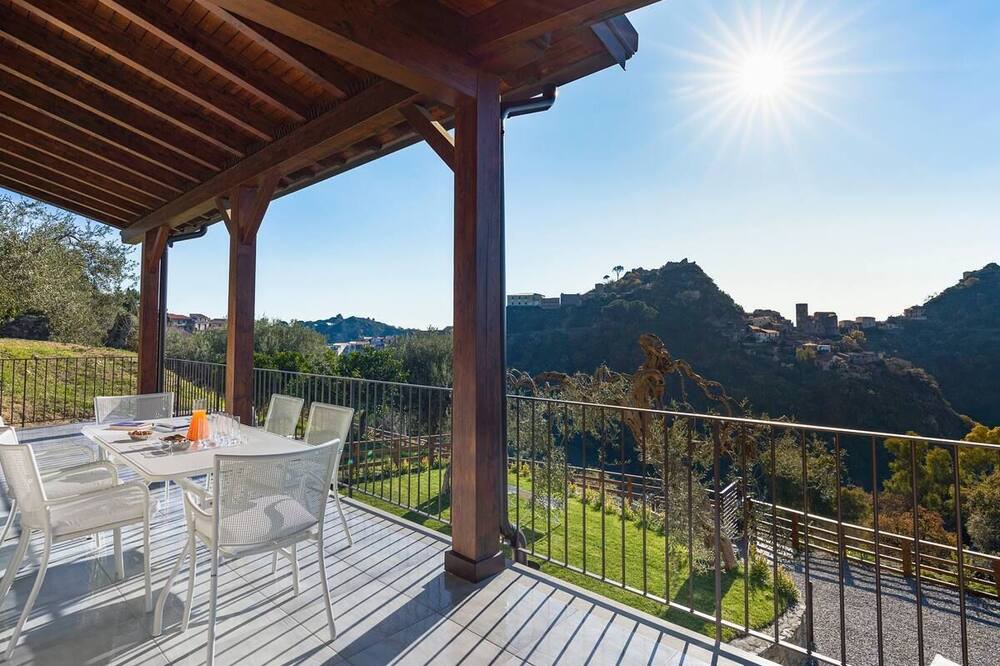 Photo of Outdoor in Savoca