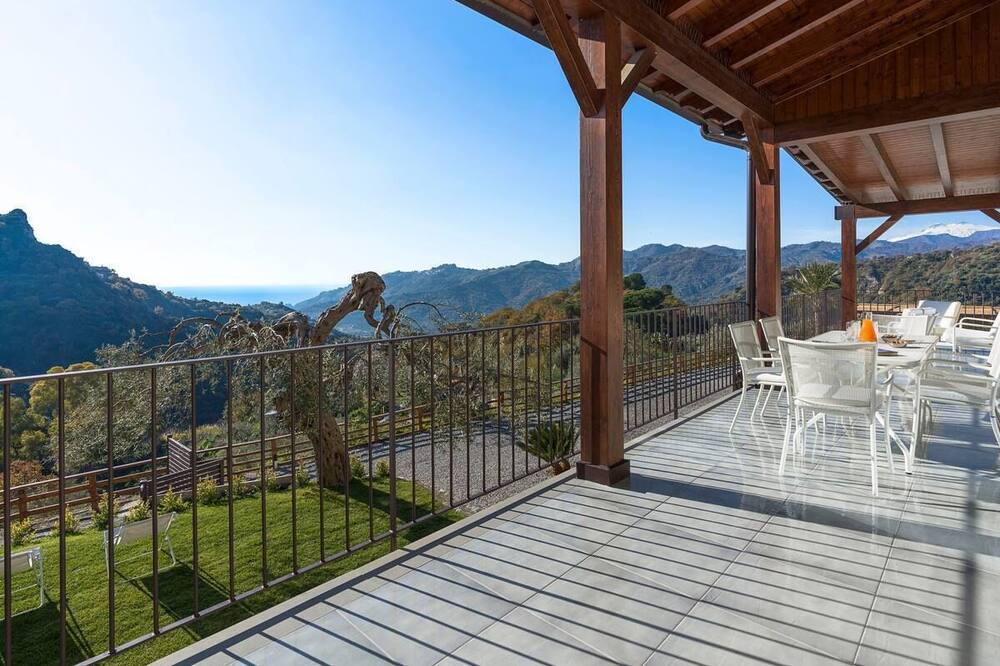 Photo of Outdoor in Savoca
