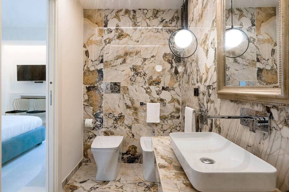 Photo of Bathroom in Savoca