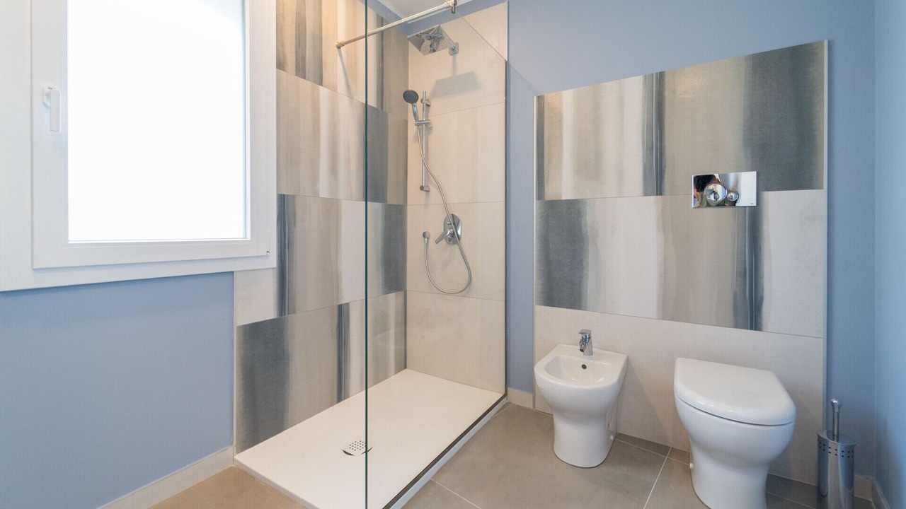 Photo of Bathroom in Tiche