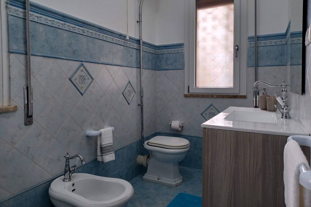 Photo of Bathroom in Palermo