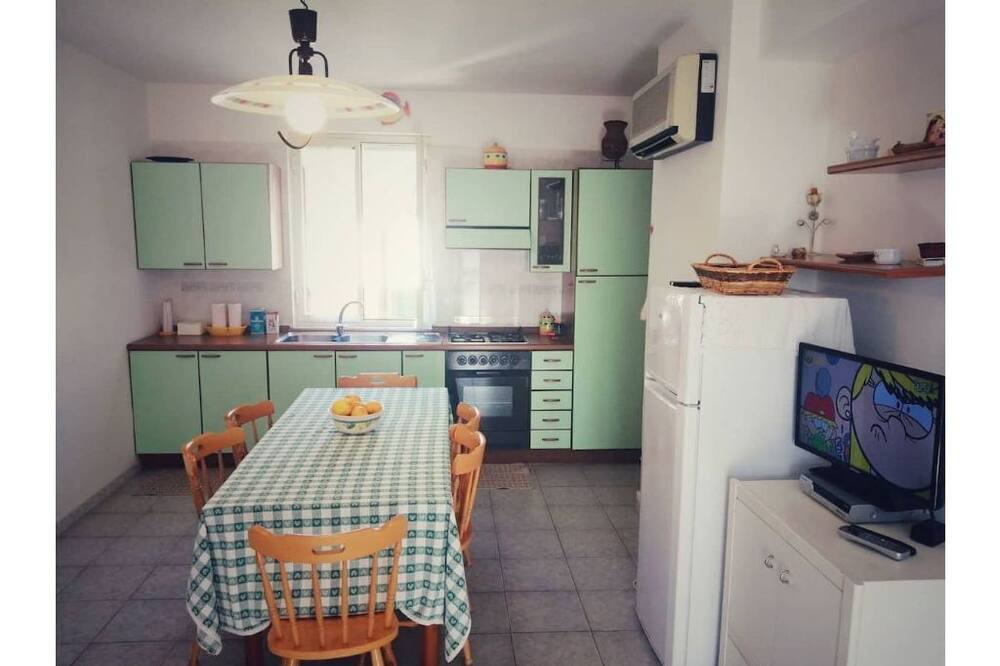 Photo of Kitchen in Piraino