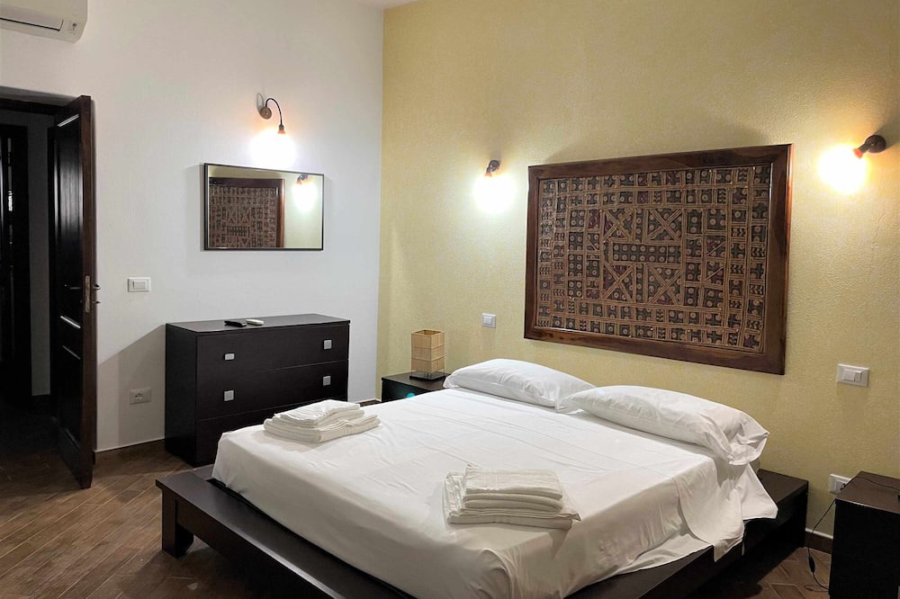 Photo of Bedroom in Santa Marina Salina