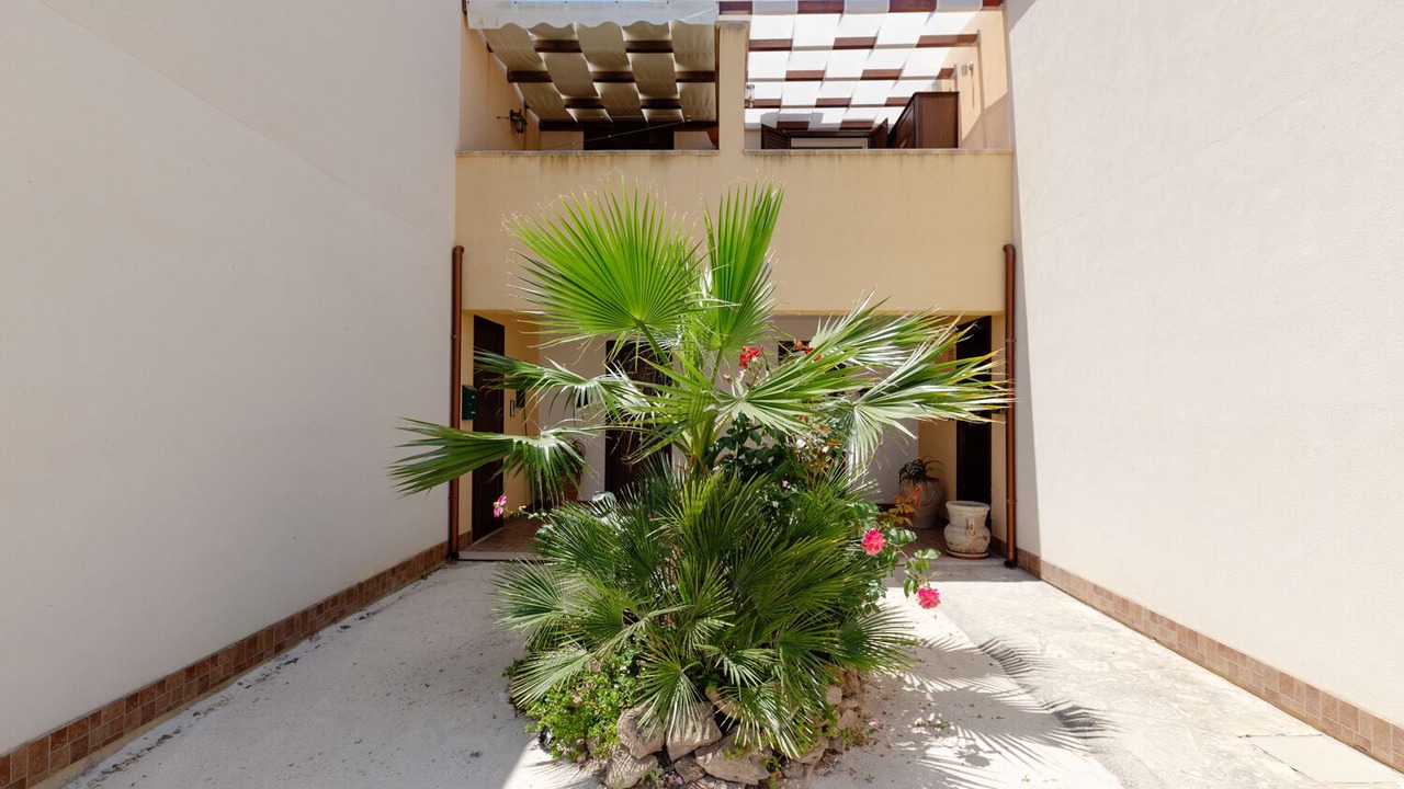 Photo of Patio Balcony in Birgi Vecchi