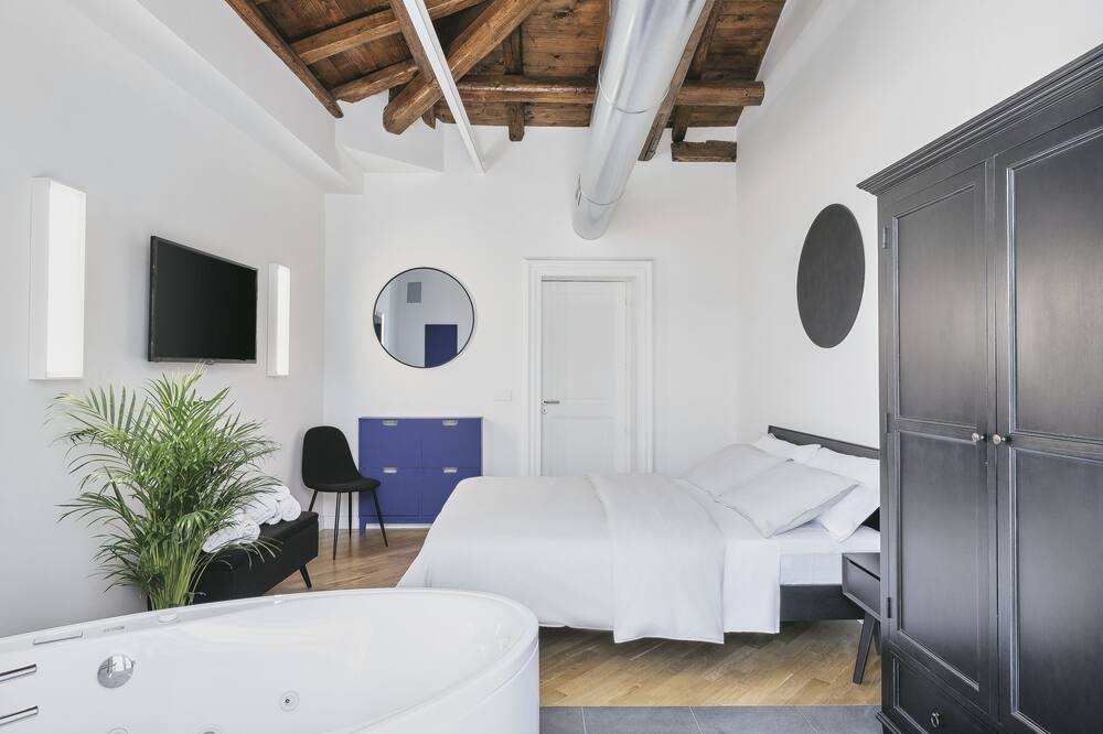 Photo of Bedroom in Old Town