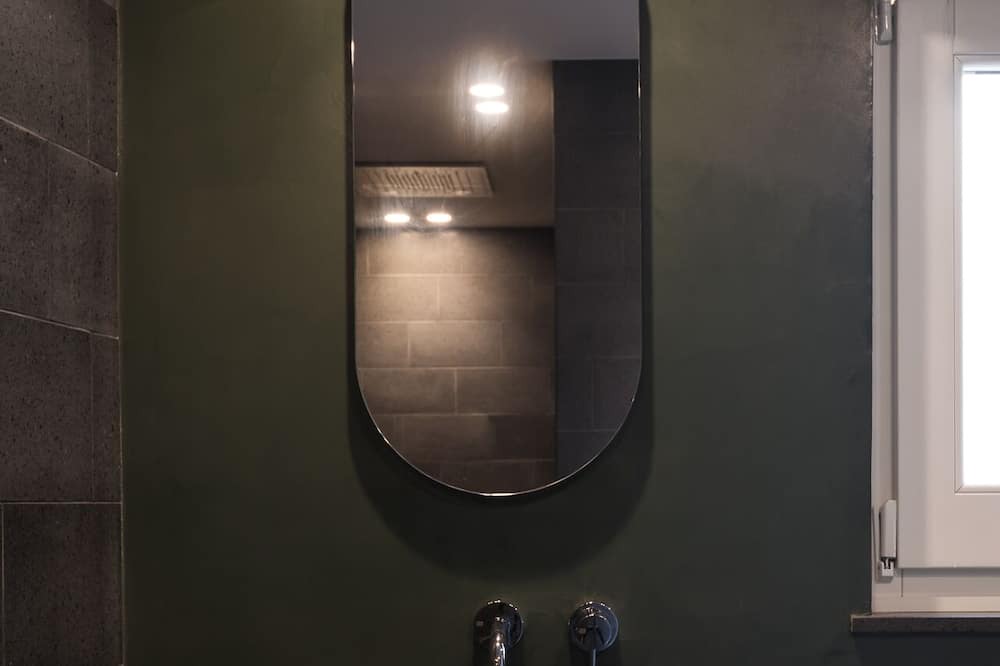 Photo of Bathroom in Old Town