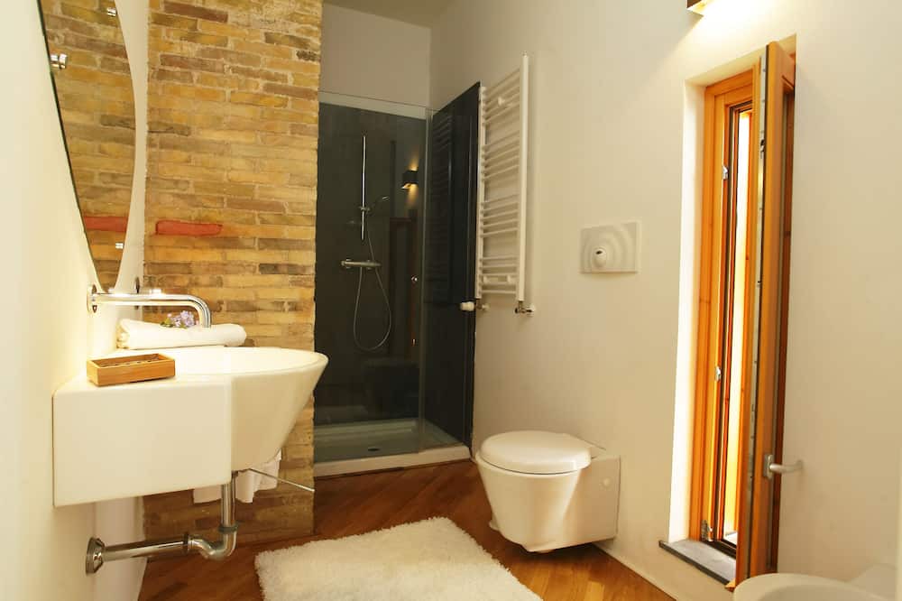 Photo of Bathroom in Torre Colonna-sperone
