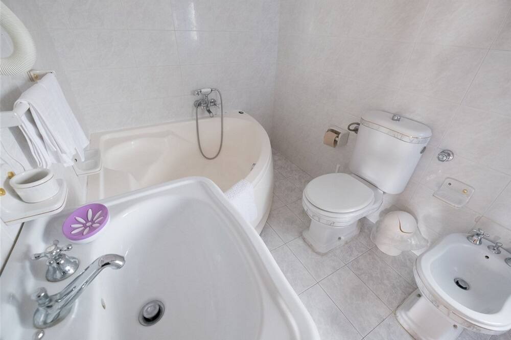 Photo of Bathroom in Fontane Bianche
