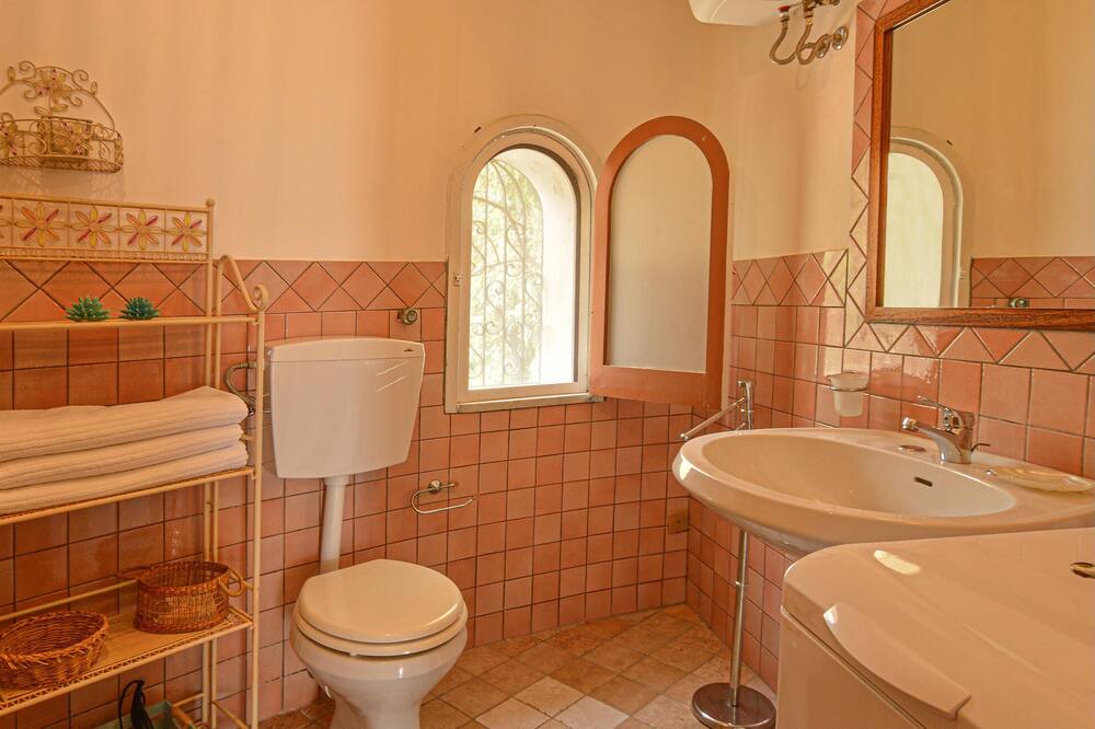 Photo of Bathroom in Porto Palo