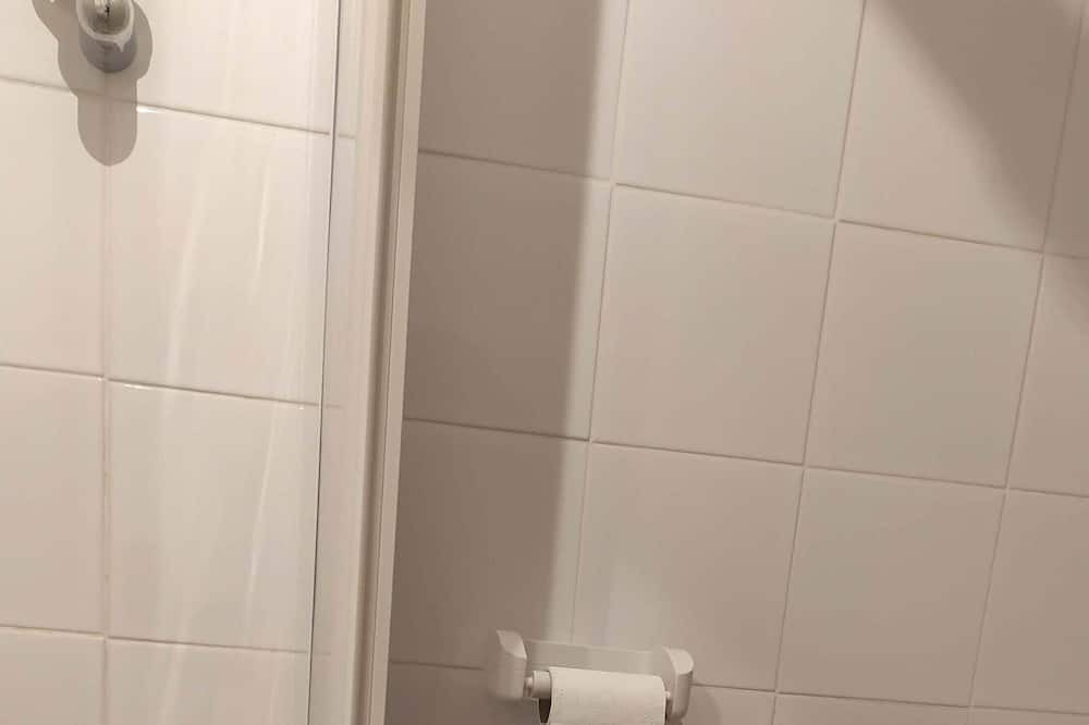 Photo of Bathroom in Avola